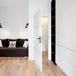 Old Town Cosy شقة *